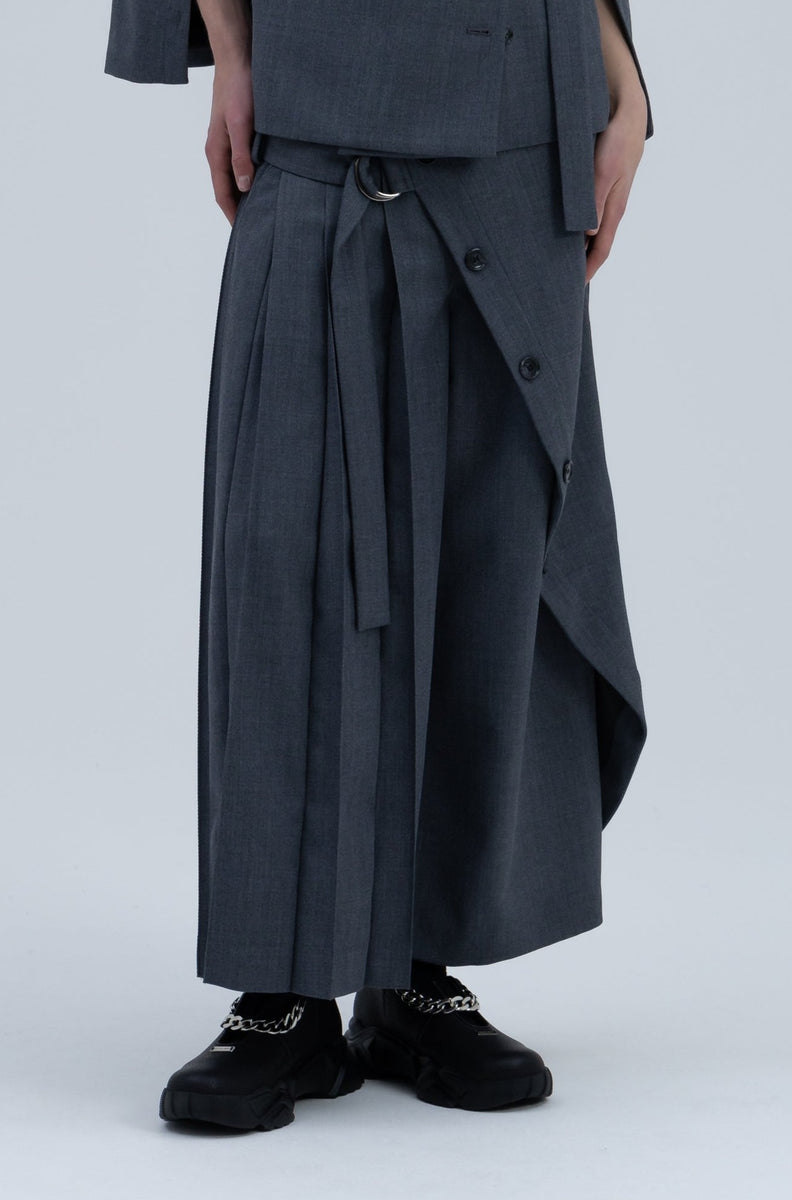 再入荷】Pleats Docking Hakama Pants / SG – MIKAGE SHIN 再入荷】Pleats Docking Hakama Pants / SG – MIKAGE SHIN