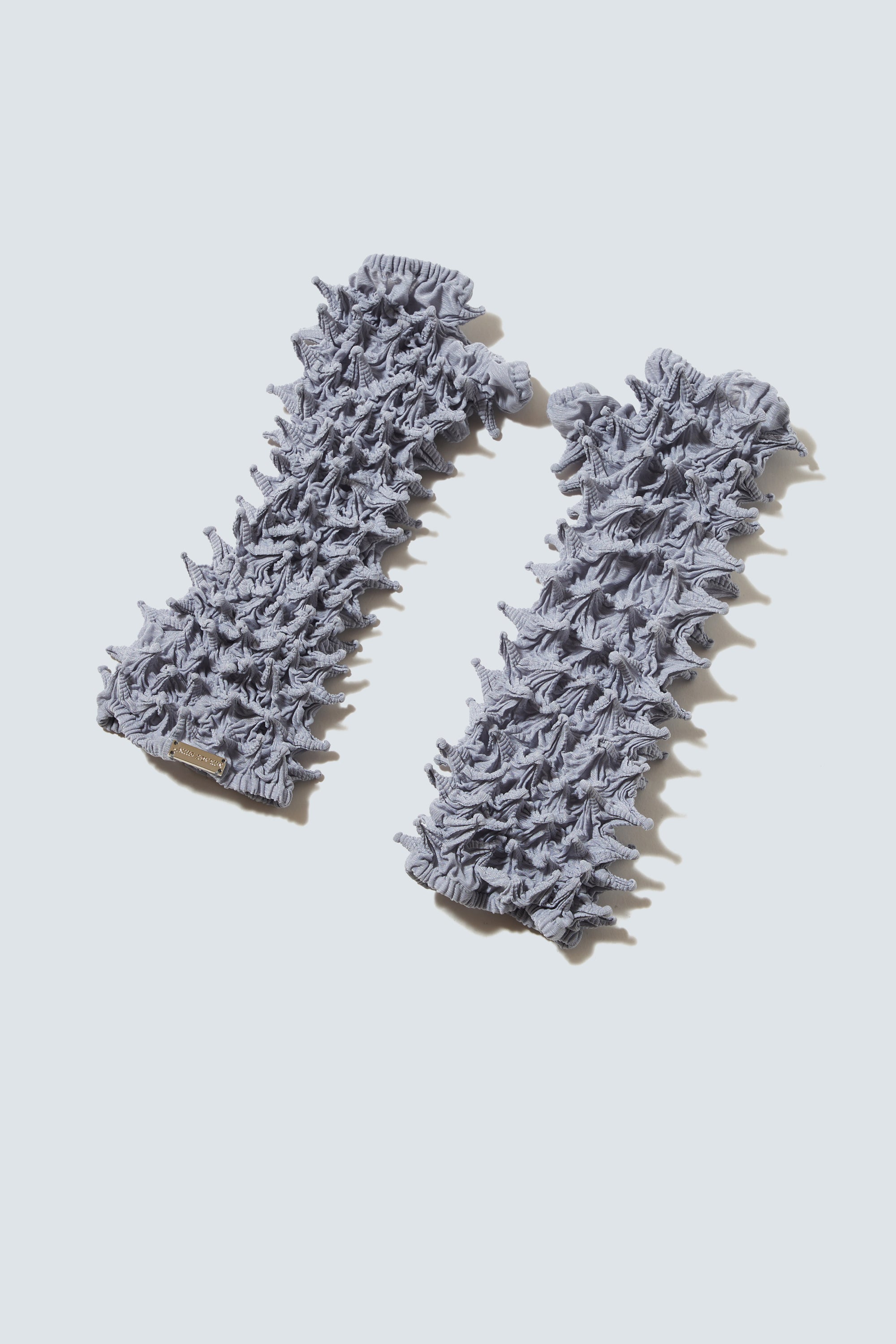 再入荷】Versatile Spiky Shibori Glove – MIKAGE SHIN