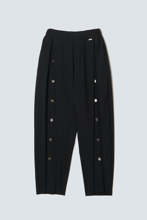 【予約商品】Coin Button Double Tuck Wide Pants