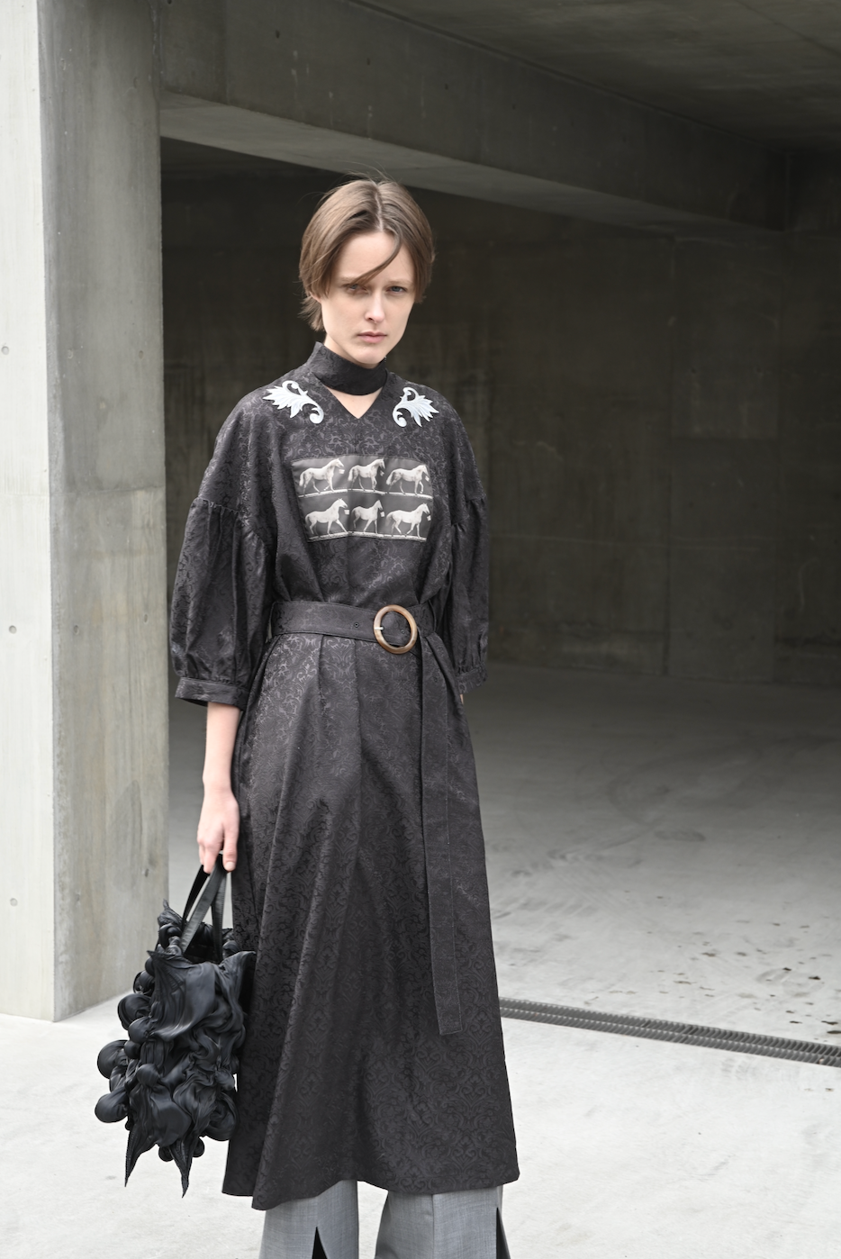 Power Stitch Coat｜MIKAGE SHIN
