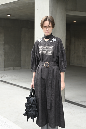 【予約商品】Horse Jacquard Embroidery Dress