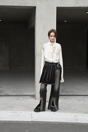 【予約商品】Fade Washed Flare Pants