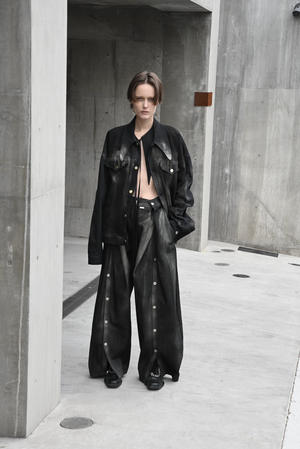 【予約商品】Lame Rusts Open Wide Tuck Denim Pants