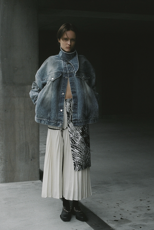 【予約商品】Fade Washed Denim Jacket