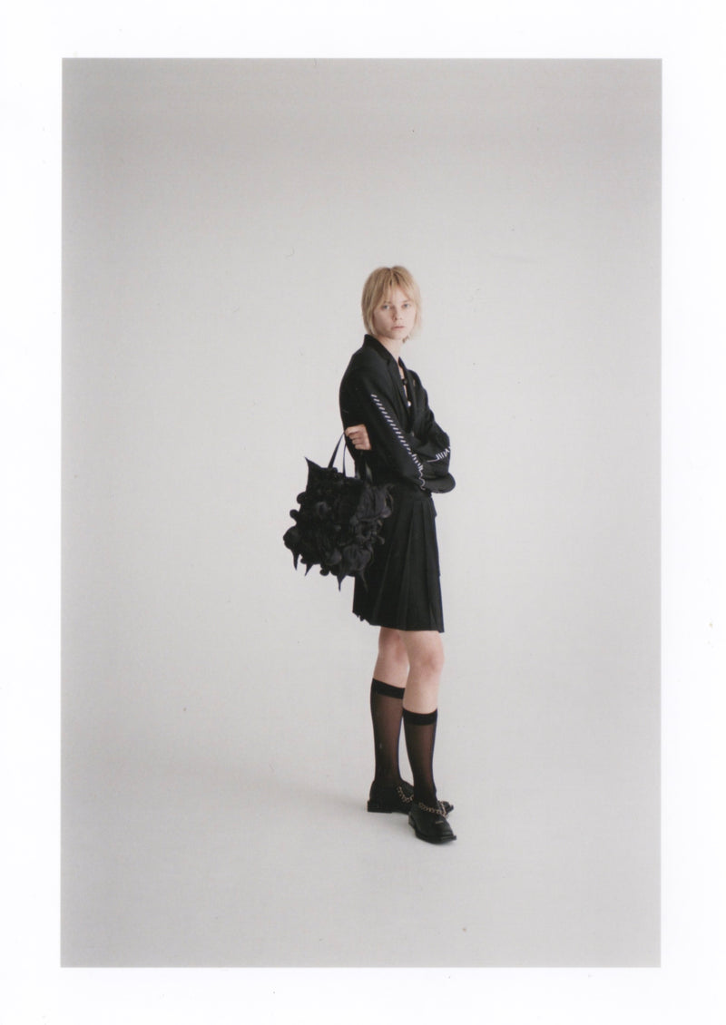 【WEB予約で10%OFFキャンペーン中】Spiky Shibori Liquid Bag / BLACK【11月16日(日)中まで】