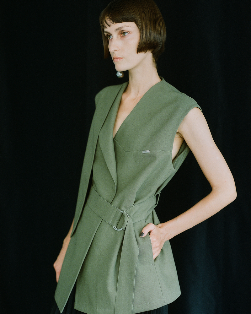 Cape Layered Wrapping Vest