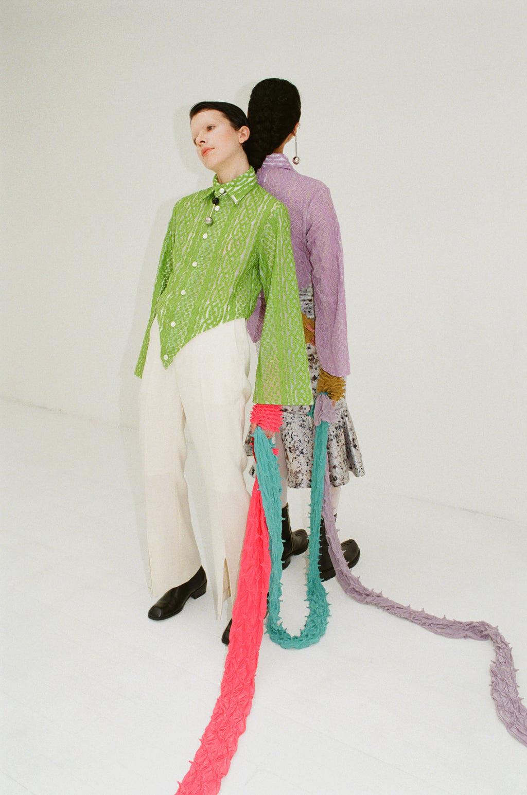 Knit Embroidery Sharp Liner Shirt (Lime Green)