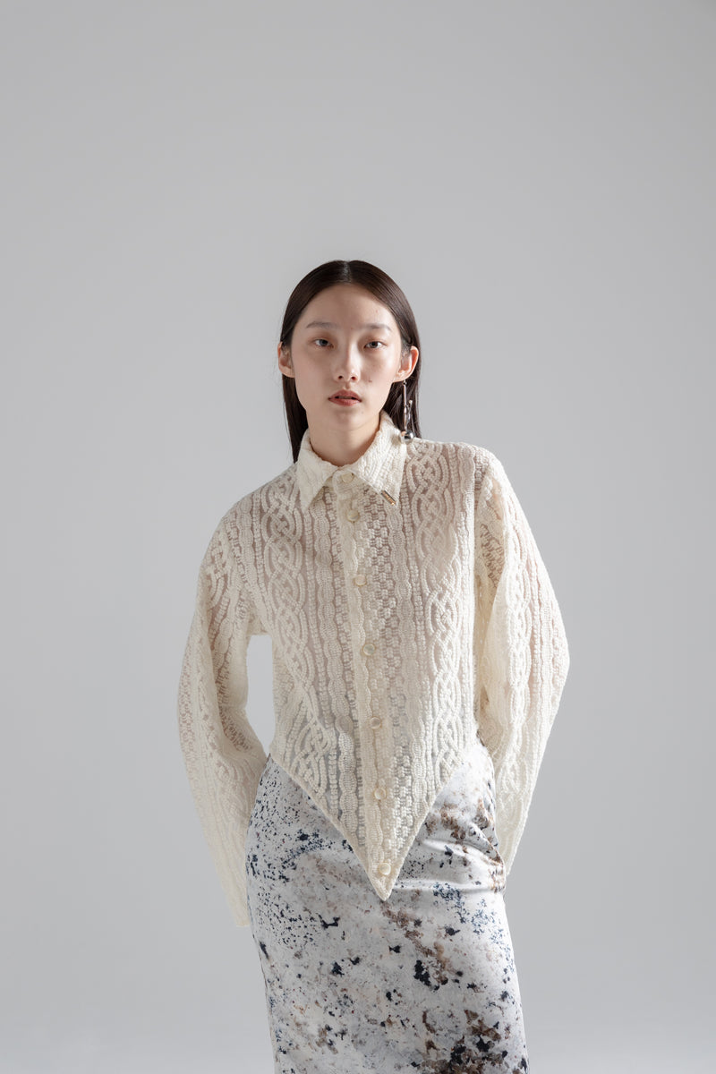 Knit Embroidery Sharp Liner Shirt